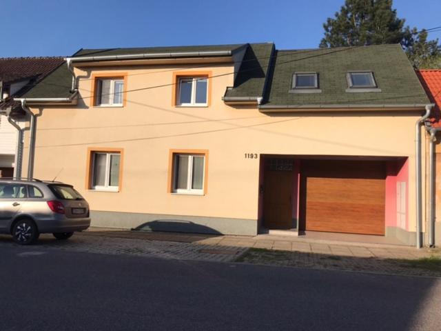 Apartman Gbely Lägenhet Skalica Exteriör bild